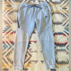 Nike Men’s Sportwear Tech Fleece Jogger Sweatpants